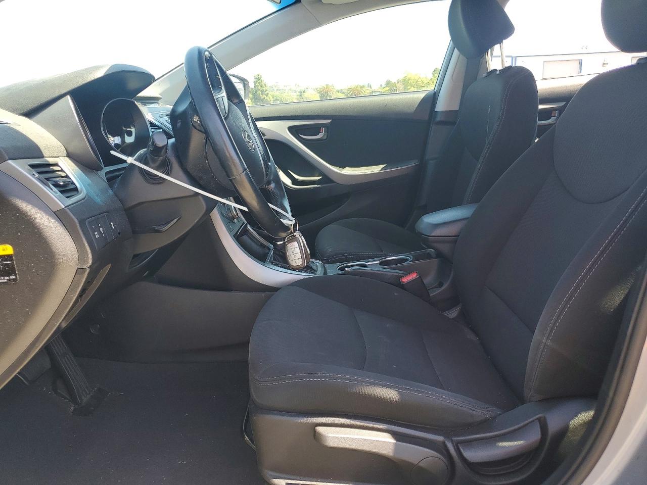 Hyundai ELANTRA Value Edition