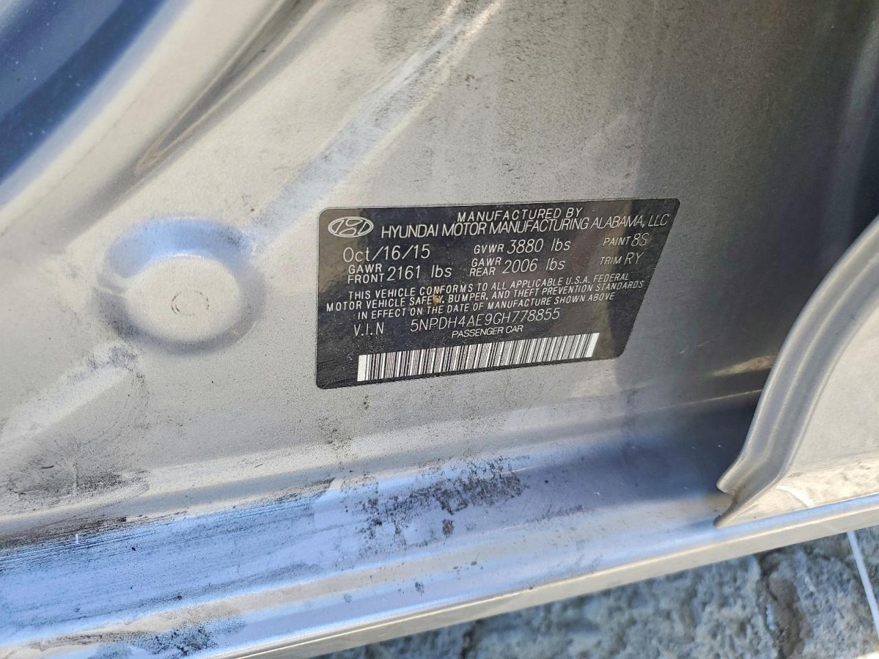 Hyundai ELANTRA Value Edition