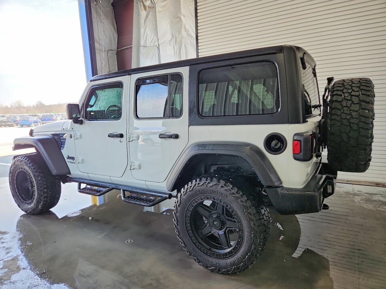 Jeep Wrangler Sport