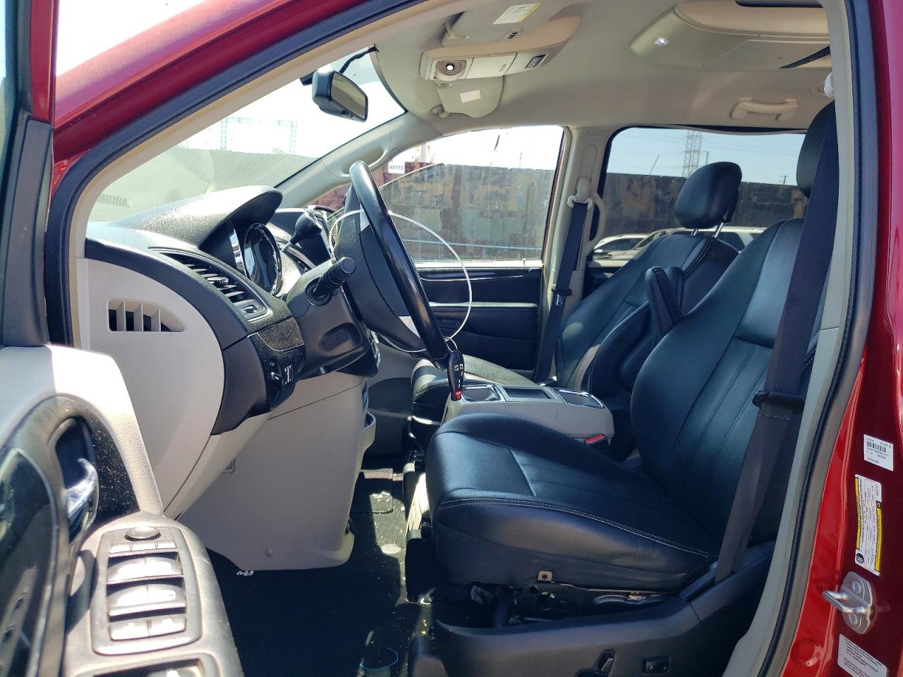 Chrysler Town & Country Touring