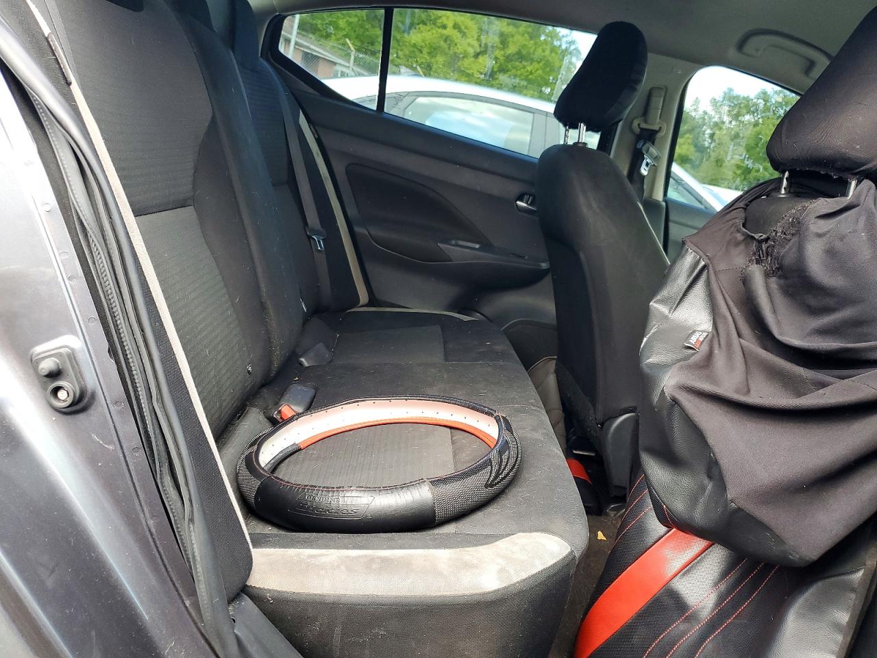 Nissan Versa Sv