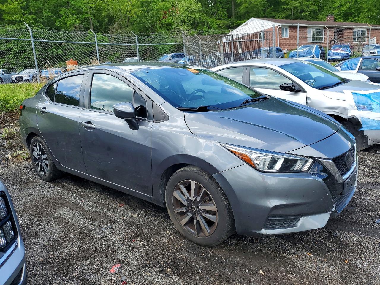 Nissan Versa Sv