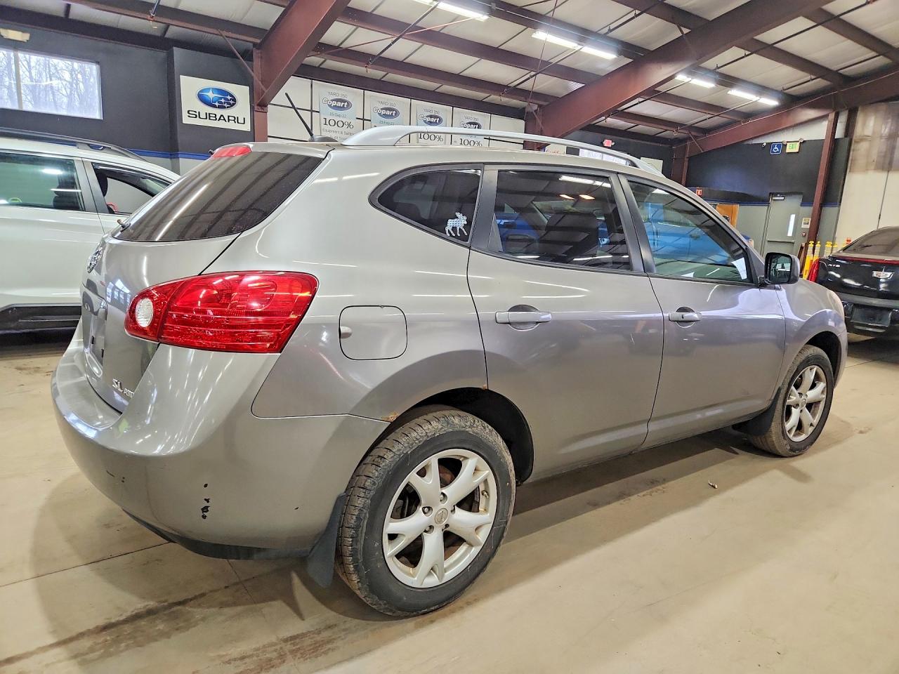 Nissan Rogue S