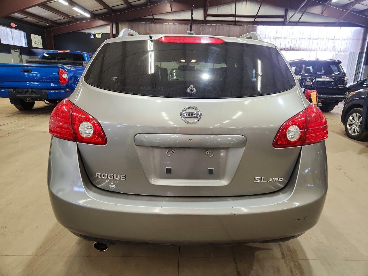 Nissan Rogue S