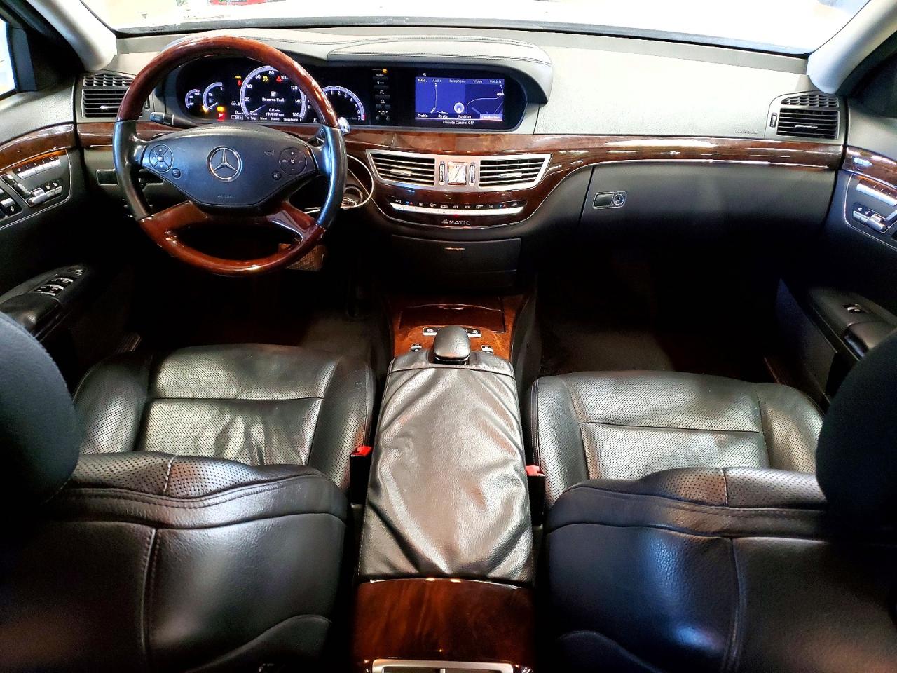 Mercedes-Benz S-Class 550 4matic