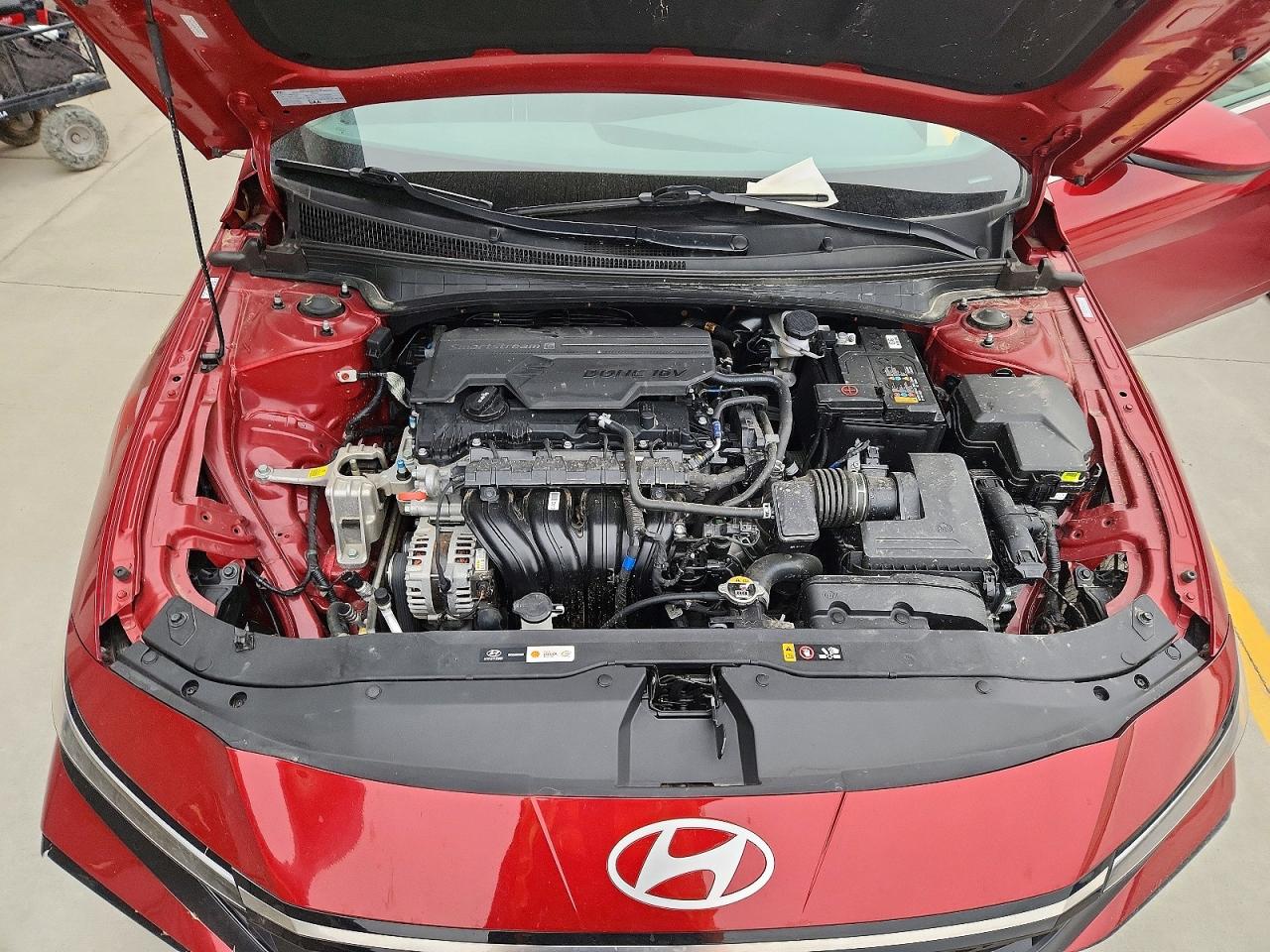 Hyundai ELANTRA Sel