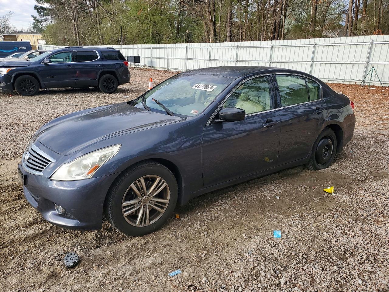 Salvage INFINITI G37 Image