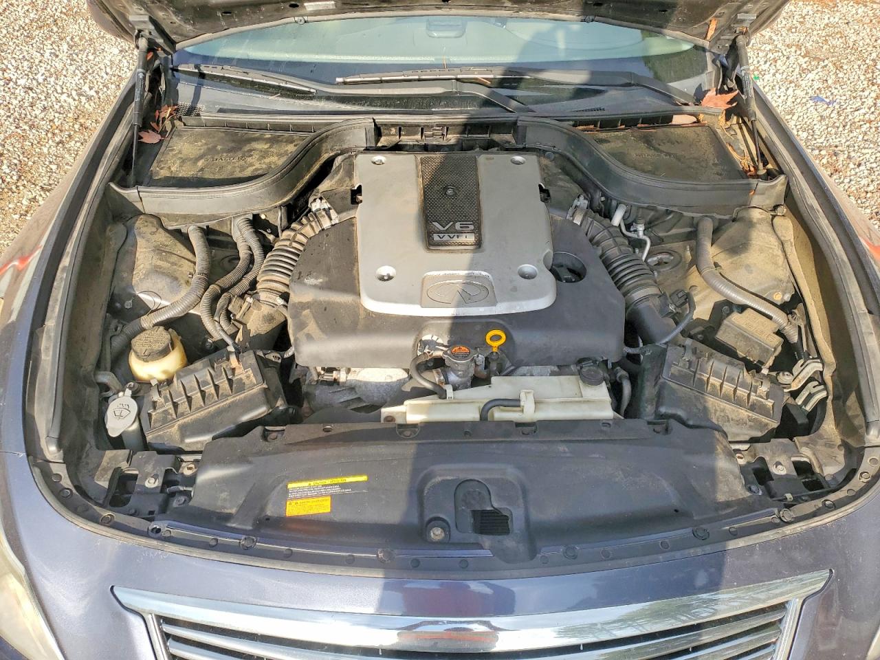 INFINITI G37 X