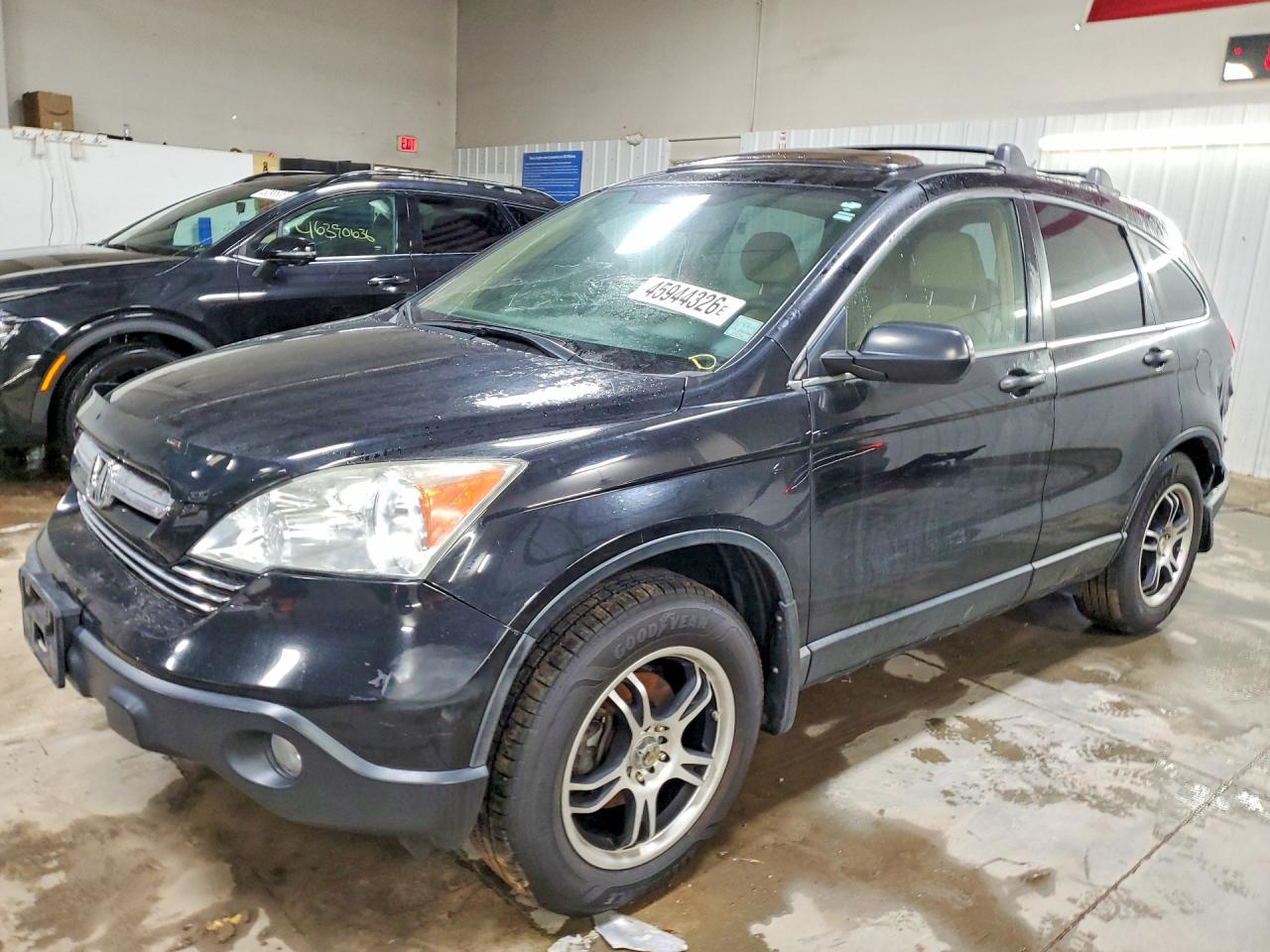 Salvage Honda Crv Image