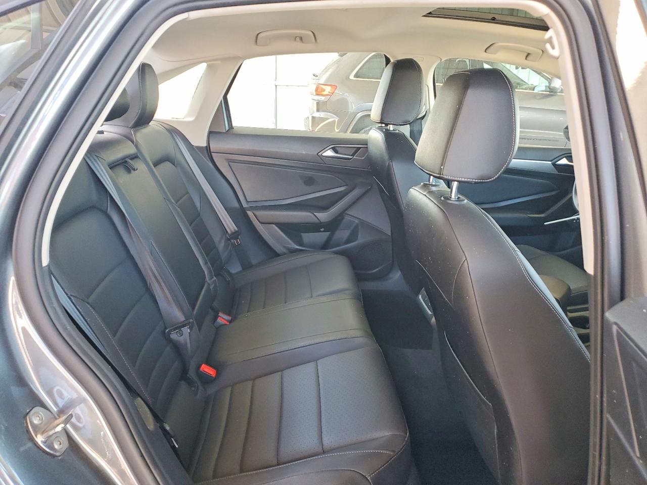 Volkswagen Jetta S