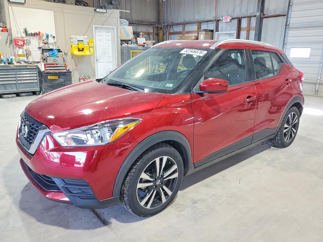 Salvage Nissan Kicks Image