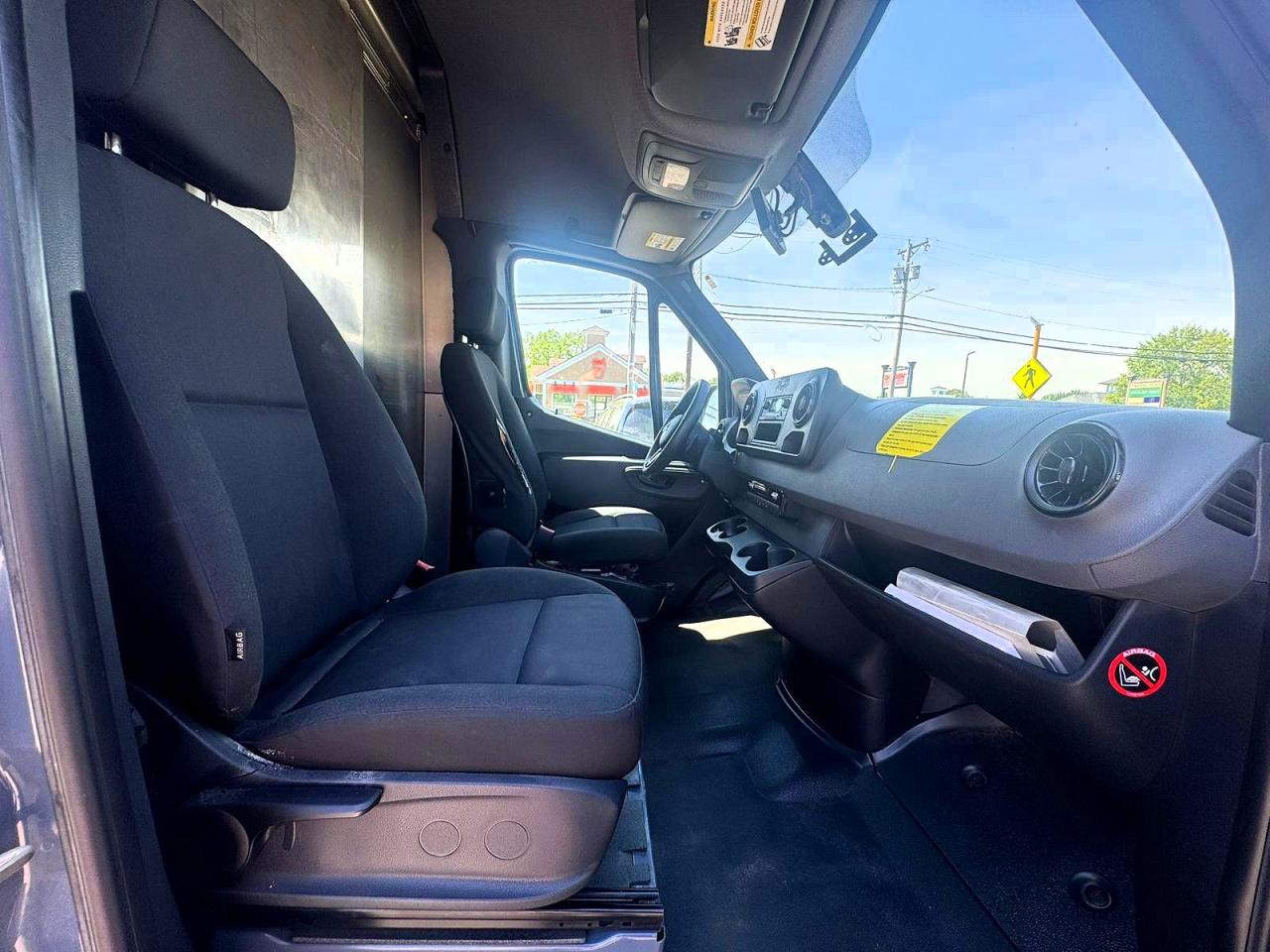 Mercedes-Benz Sprinter 2500