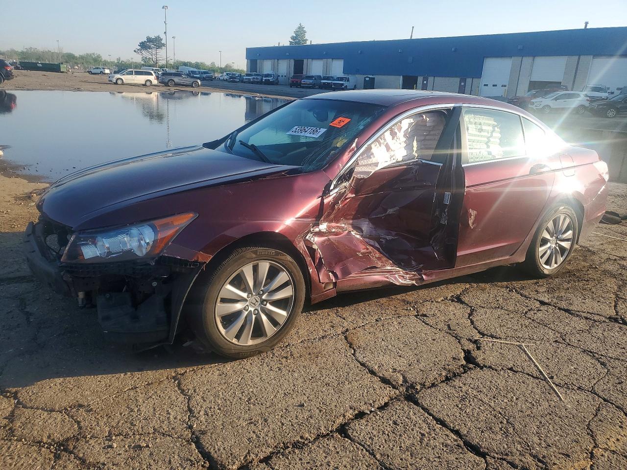 Salvage Honda Accord Image