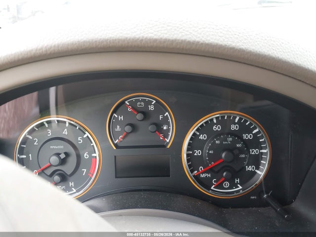 Nissan Armada Le