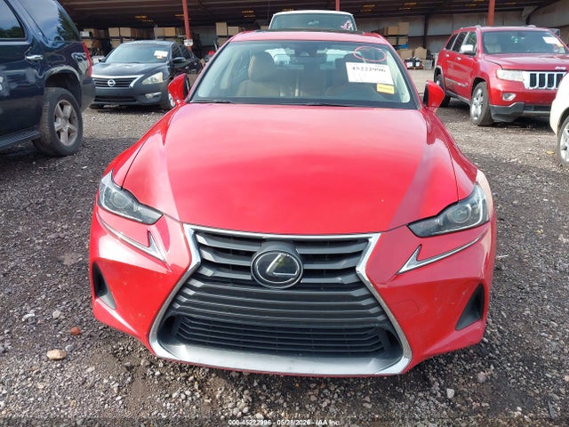 Lexus Is