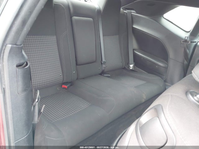 Dodge Challenger Sxt