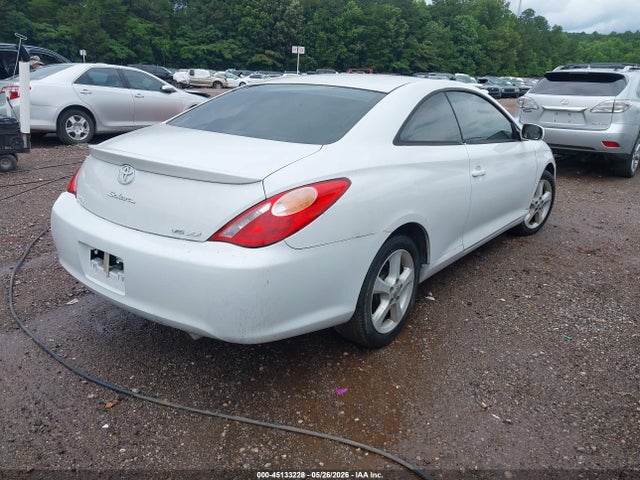 Toyota Camry Se V6