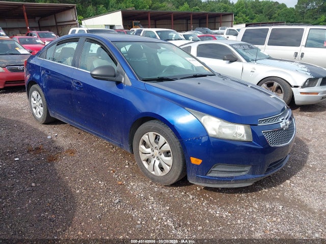 Salvage Chevrolet Cruze Image