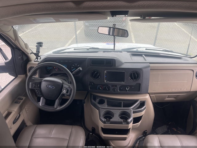 Ford E-350