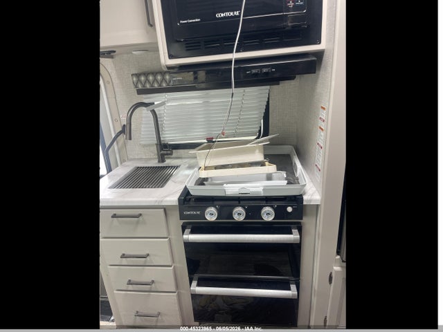 Ford E-350