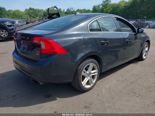 Volvo S60 T5