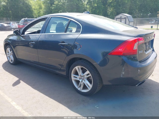 Volvo S60 T5