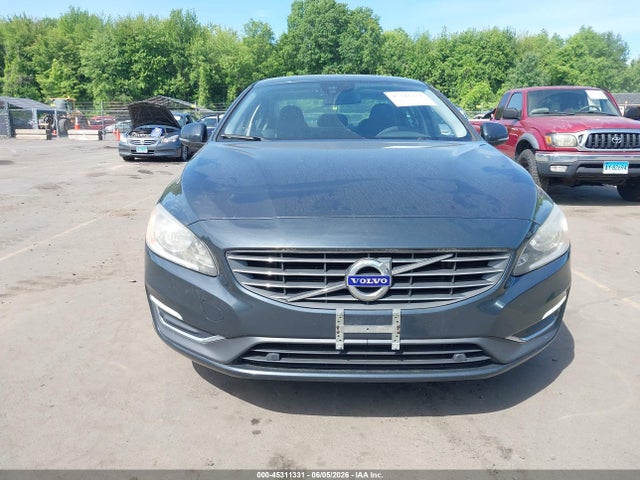 Volvo S60 T5