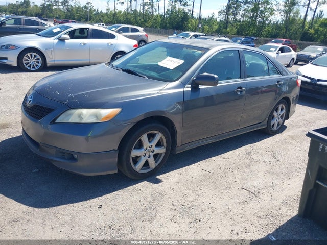 Toyota Camry Se V6