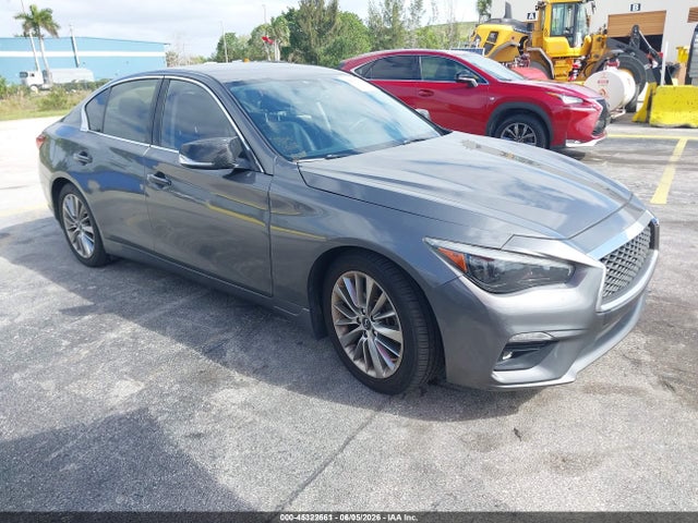 Salvage INFINITI Q50 Image