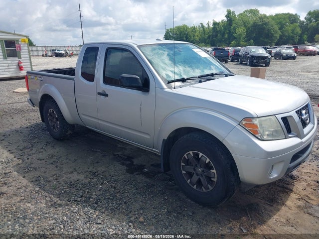 Salvage Nissan Frontier Image
