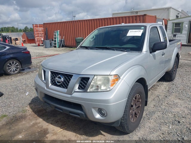 Nissan Frontier Desert Runner