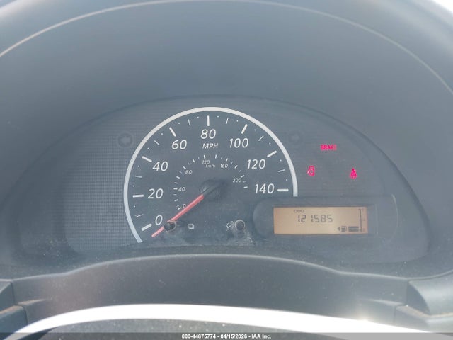Nissan Versa 1.6 S