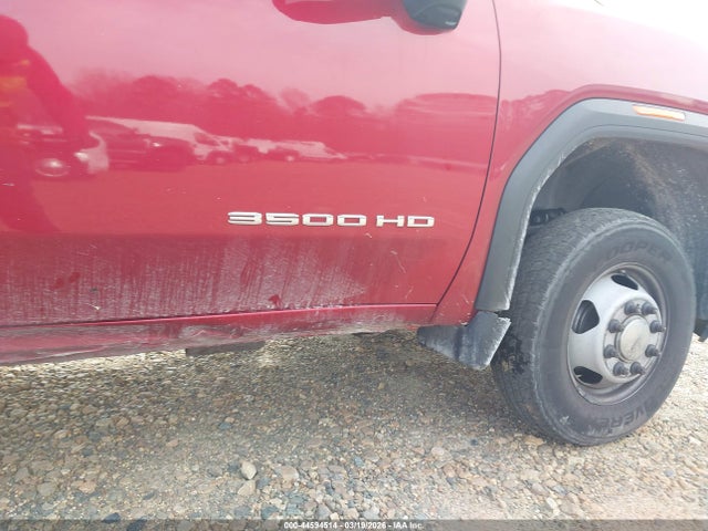 General Motors Sierra 3500HD 4wd  Long Bed Sle