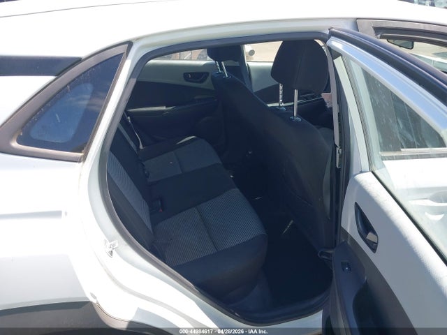 Hyundai KONA Se