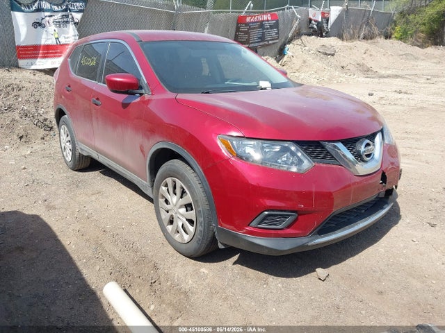 Salvage Nissan Rogue Image