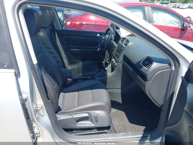 Volkswagen Jetta 2.5l Se