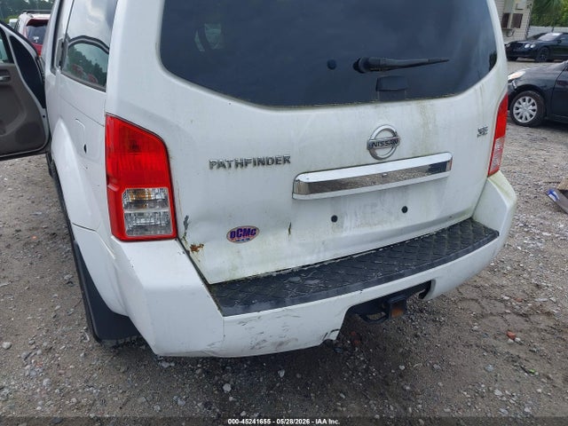 Nissan Pathfinder Se
