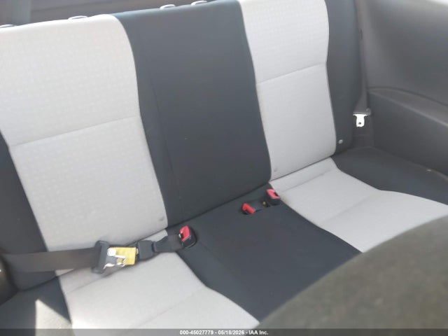 Toyota Yaris L