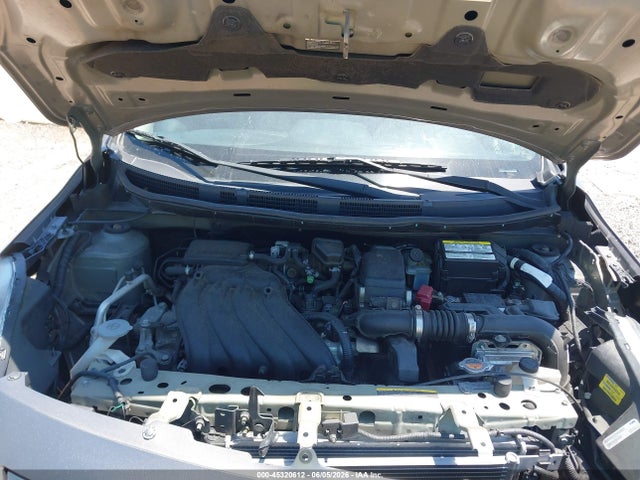 Nissan Versa 1.6 Sv