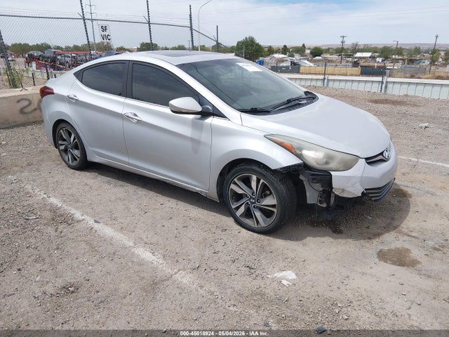 Salvage Hyundai ELANTRA Image