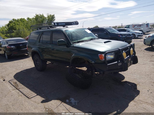 Salvage Toyota 4Runner Image
