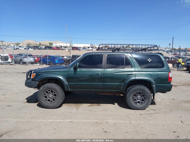 Toyota 4Runner Sr5 V6