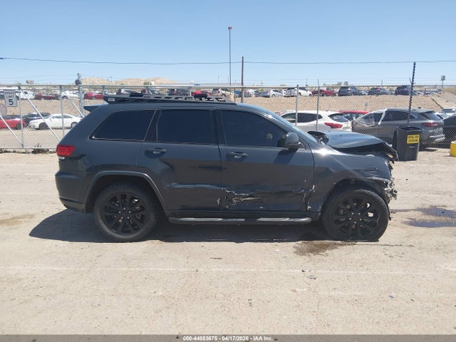 Jeep Grand Cherokee Altitude 4x4
