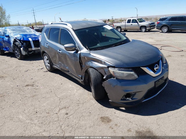 Salvage Nissan Rogue Image