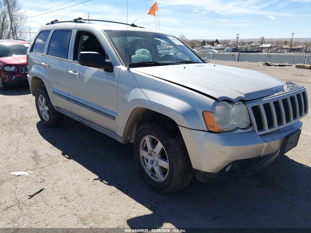 Salvage Jeep Grand Cherokee Image