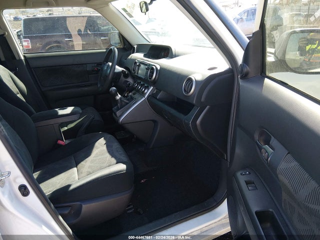 Scion xB