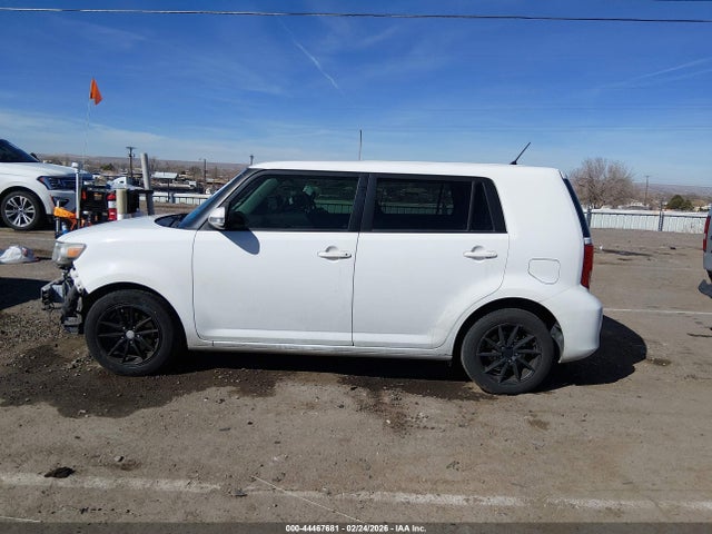 Scion xB