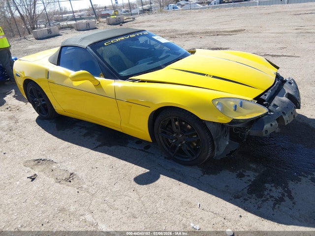 Salvage Chevrolet Corvette Image