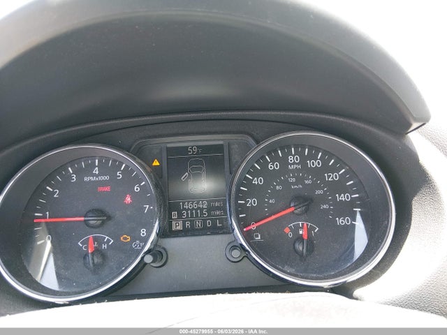 Nissan Rogue S