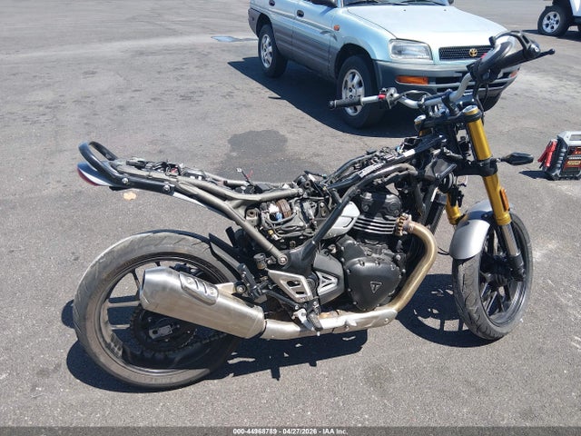 Triumph Speed 400